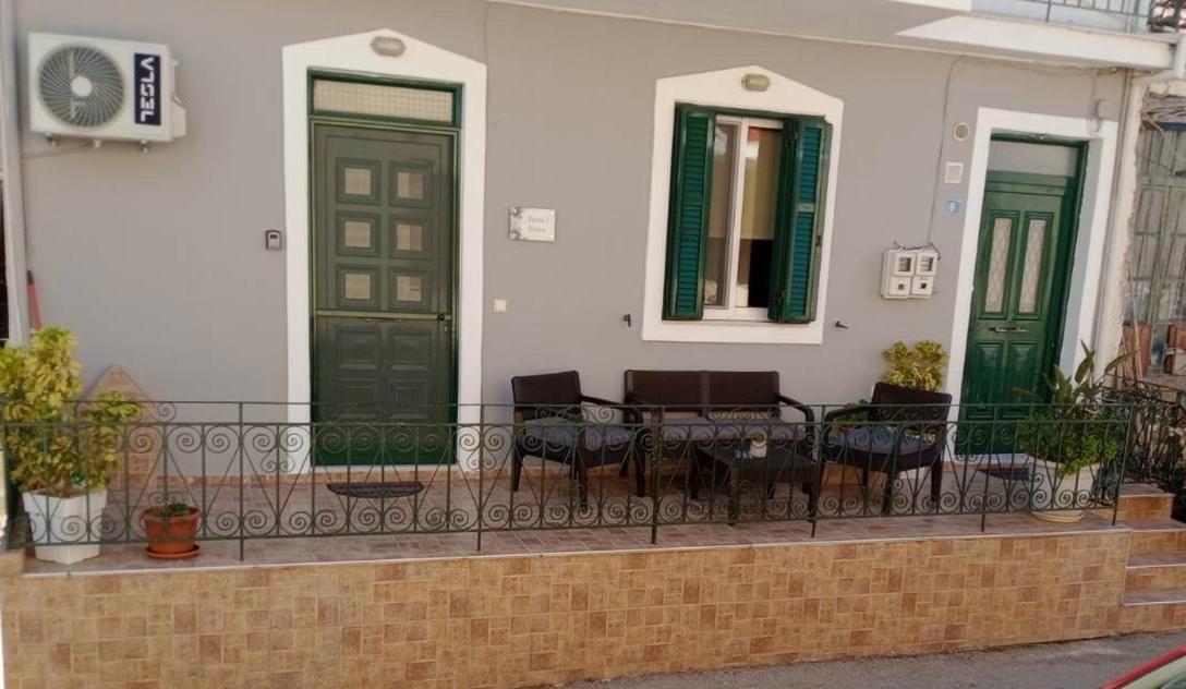 Anna'S House Apartment Vlikhon Luaran gambar